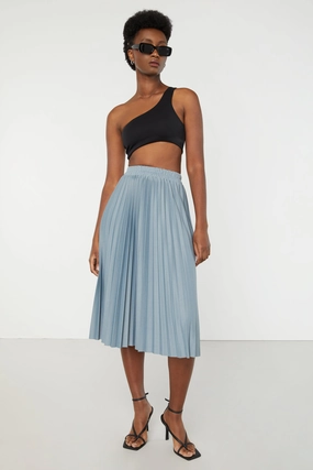 MIDI PLEATED SKIRT Button Details