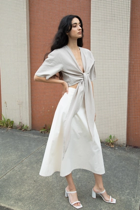 MIDI A-LINE SKIRT Relaxed Motion Modern Design