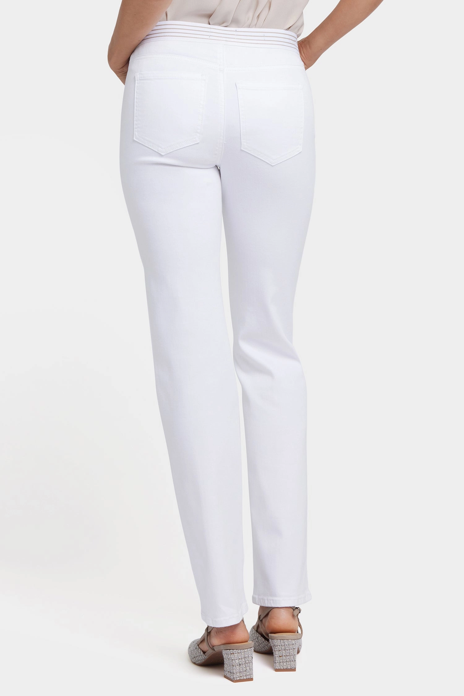 No Gapper? Marilyn Straight Jeans In Petite - Optic White All Day Use