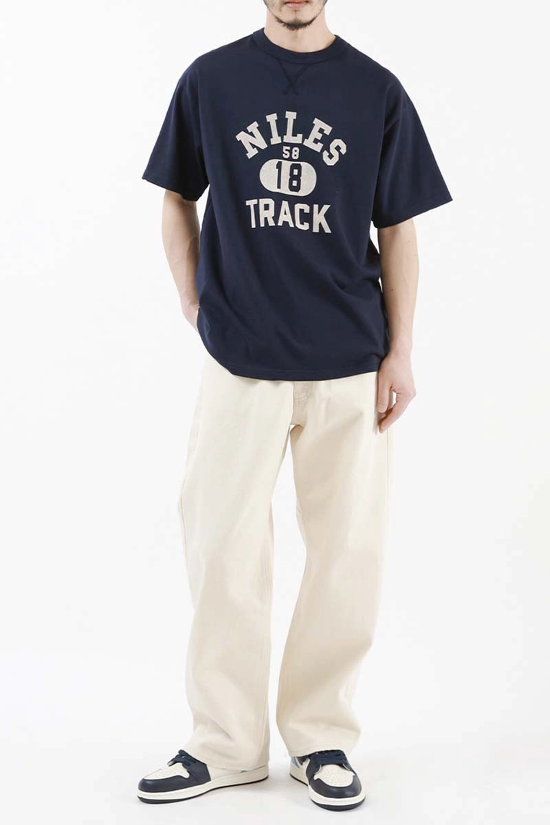 Soft and Light Outstanding & Co. - Wide Washed Jeans - Oatmeal