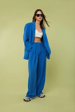 WIDE LEG PANT WITH FRONT PLEAT Chic casual