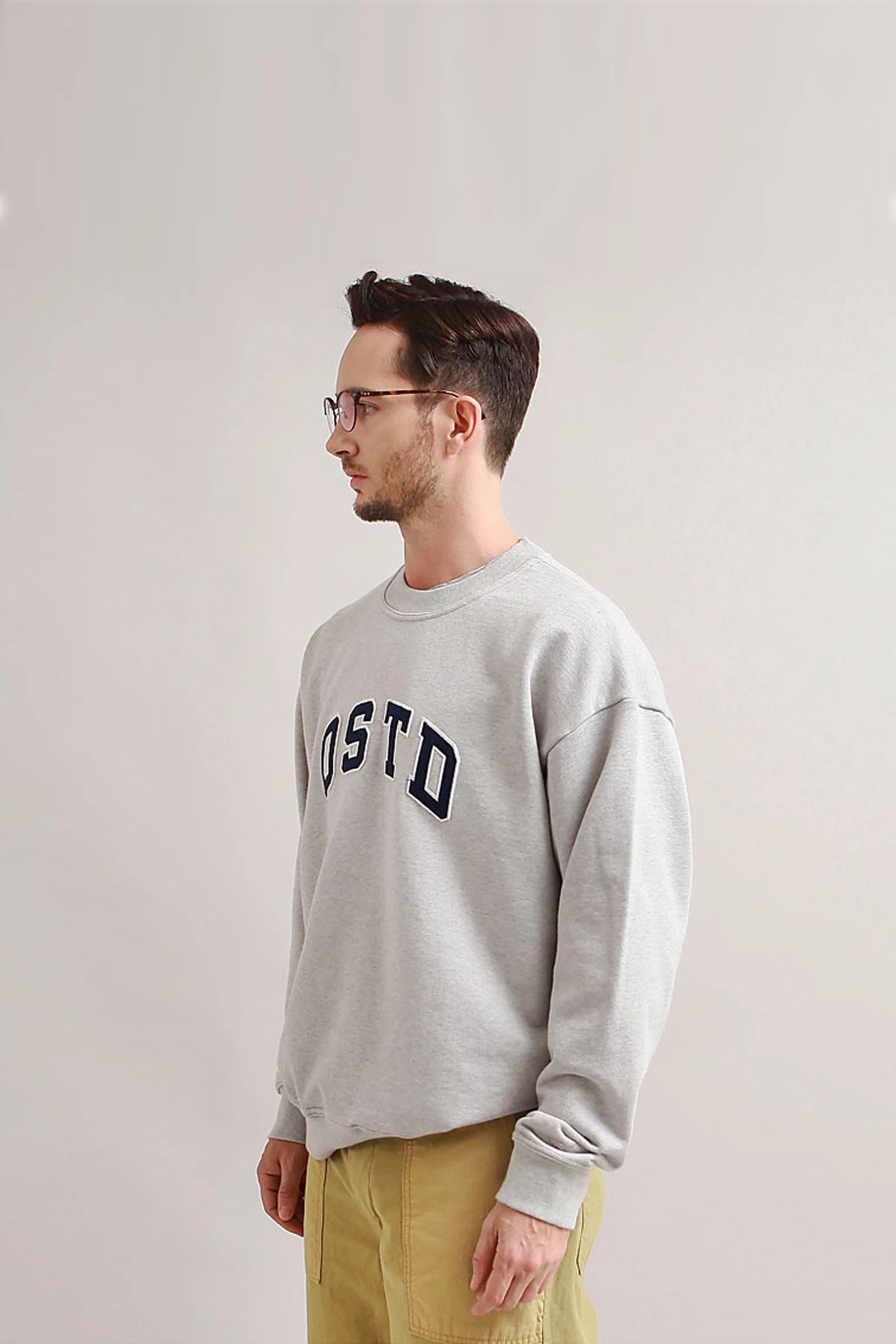 Comfort Choice Outstanding & Co. - OSTD Collegiate Sweatshirt - Grey