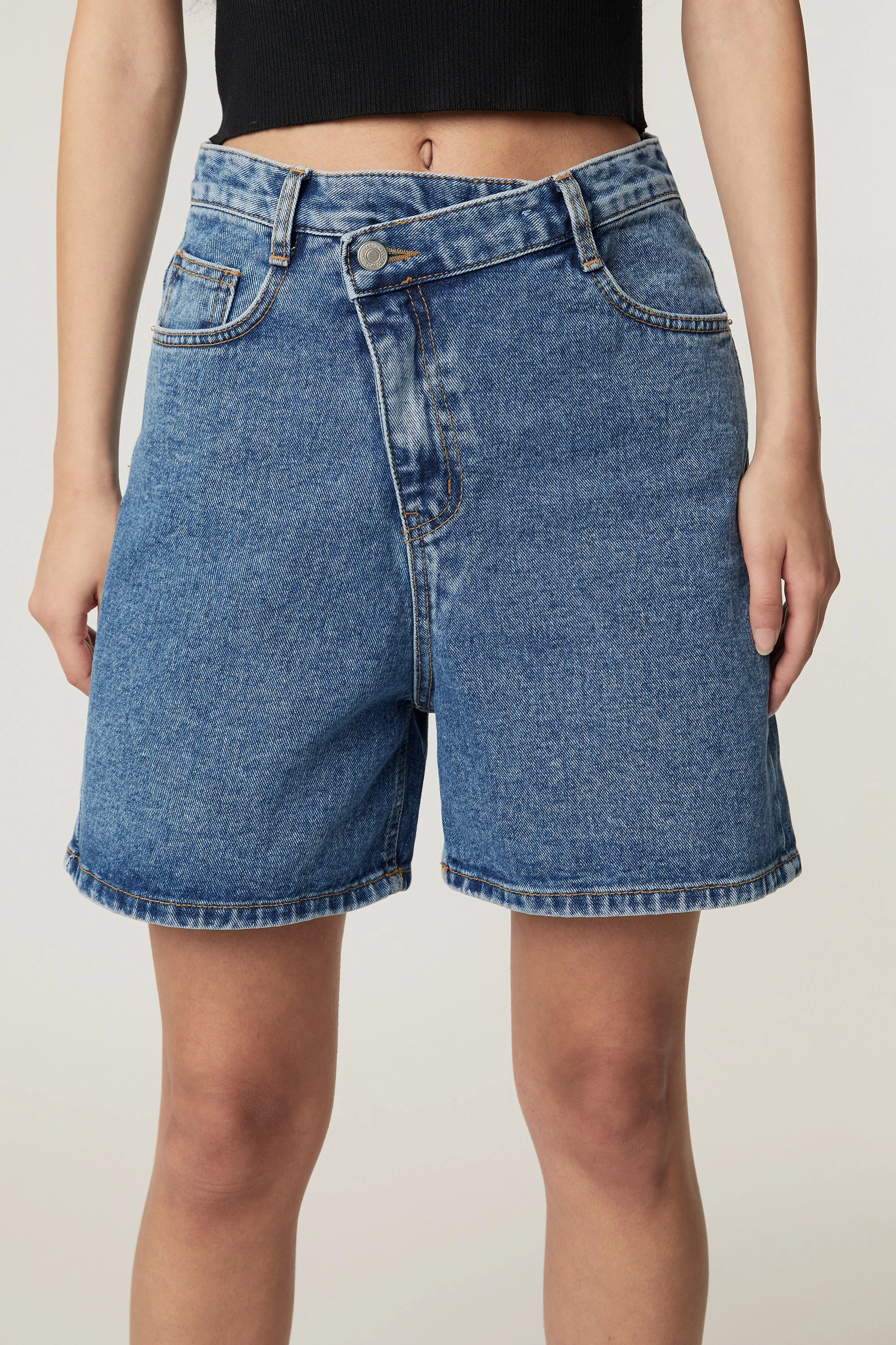 Fan gear CROSSOVER DENIM SHORT