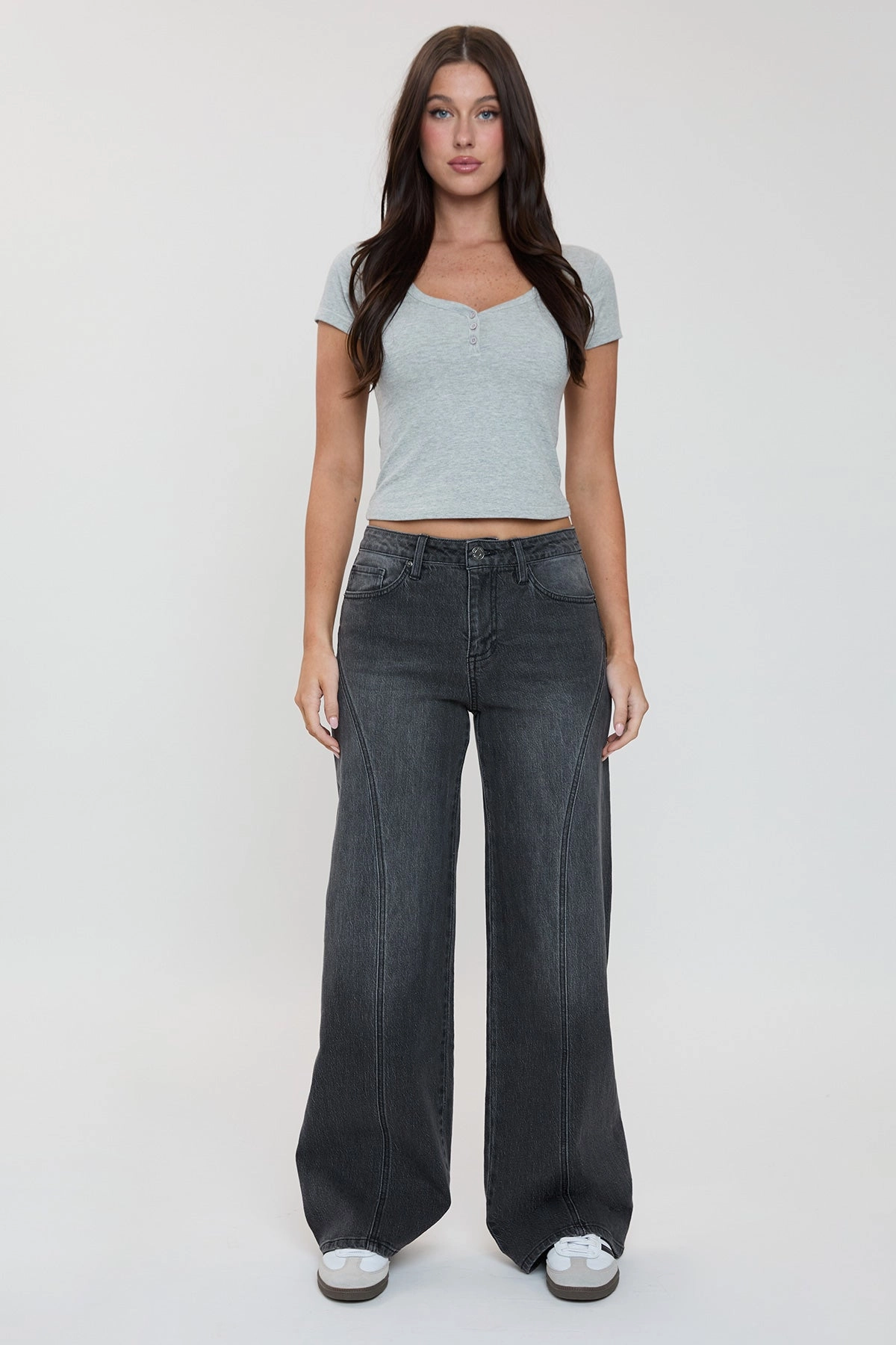 Closet Must Women's Luxe Bella Seam Detail Wide Leg Jeans