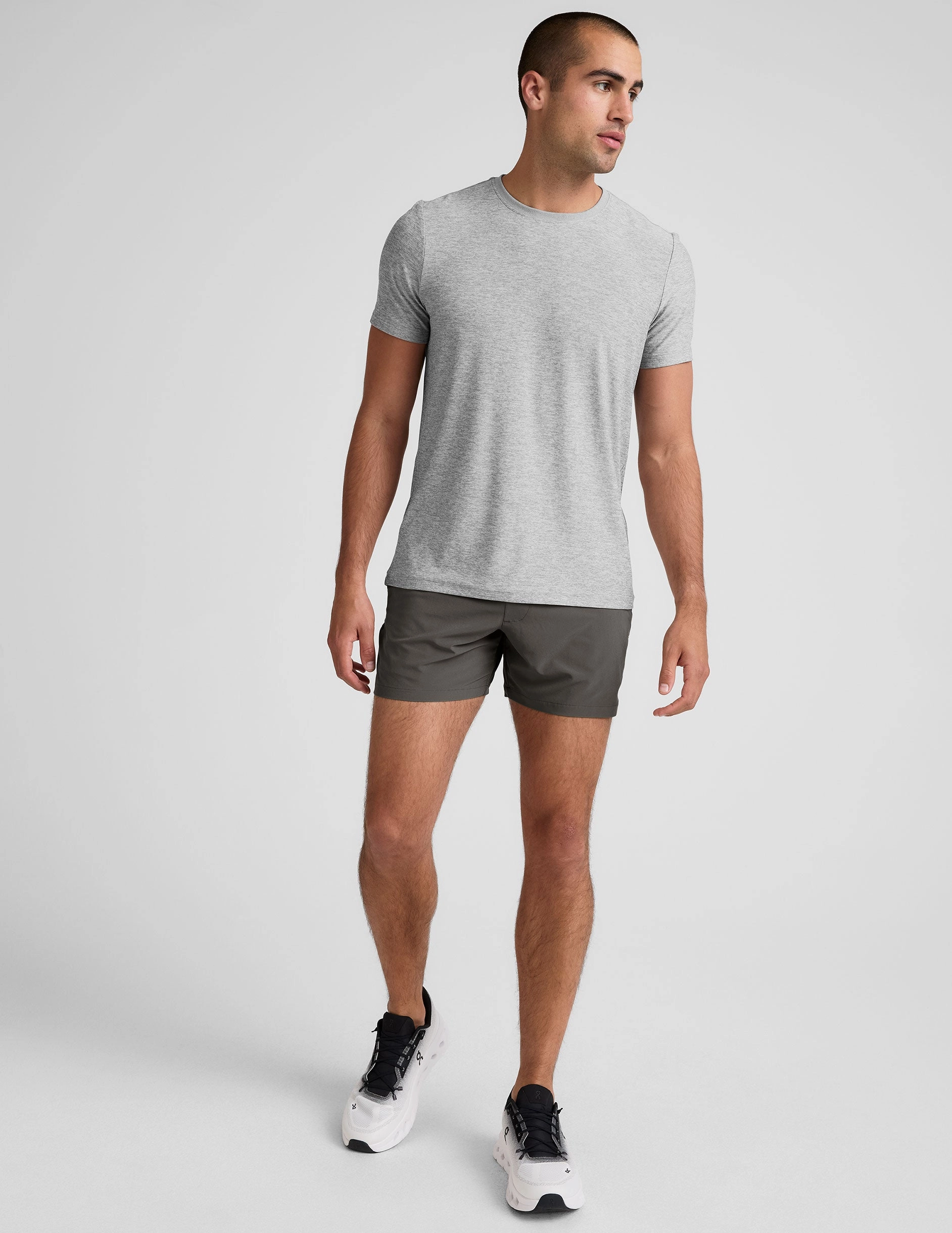 Pivotal 2.0 Men's Short 5" service industry