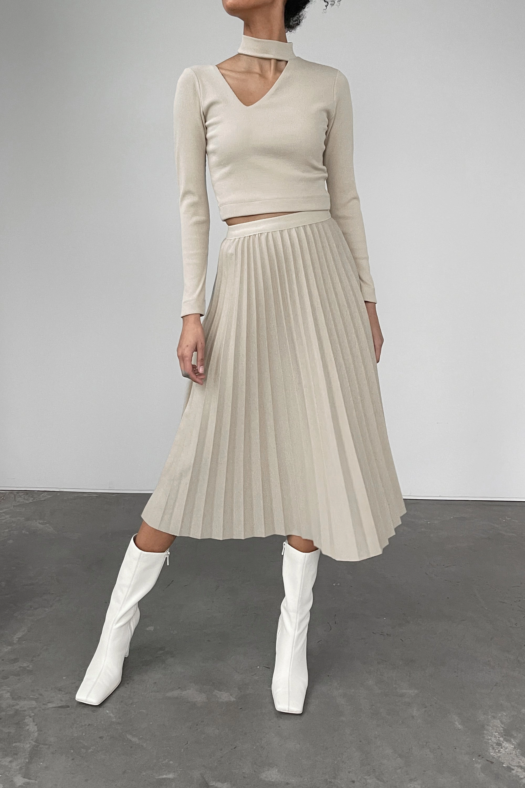 Contemporary Mood Easy Layers PLEATED MIDI SKIRT