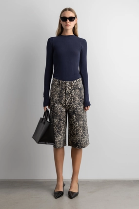 MID-RISE TWILL JORT Active Layer