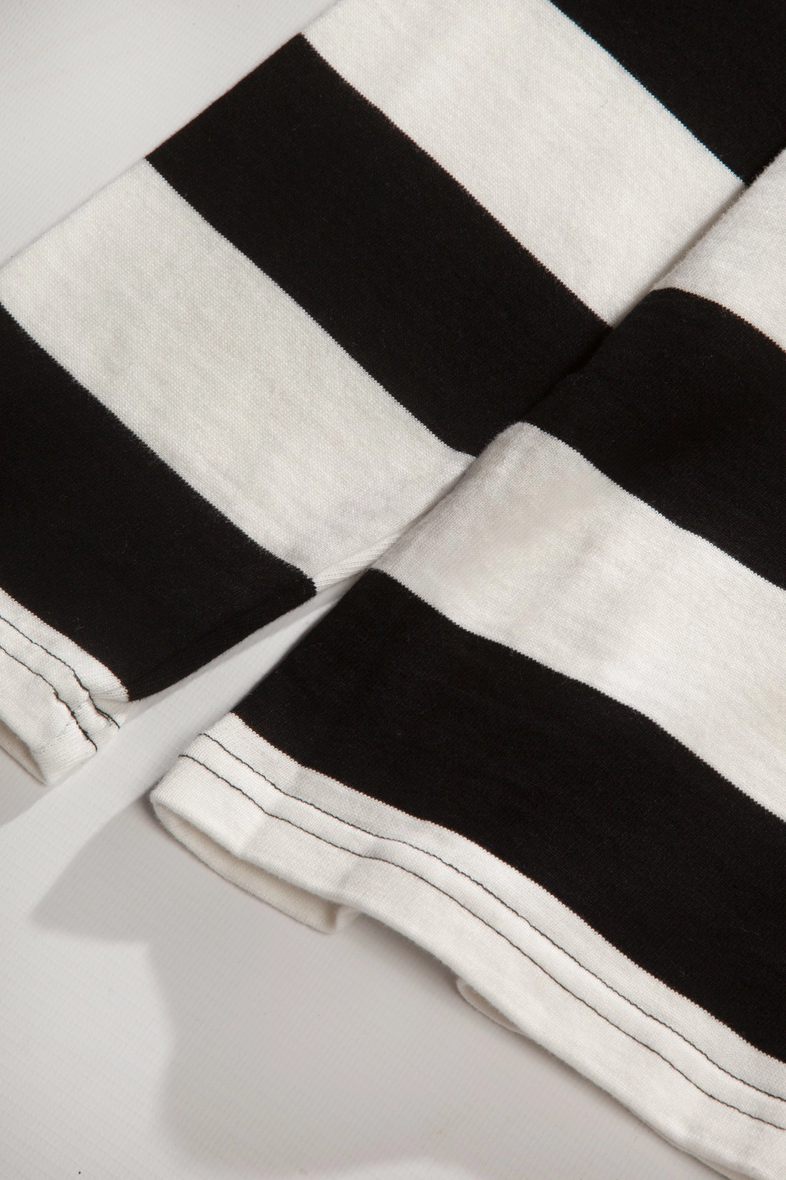 Red Ruggison - Border Long Sleeve T-Shirt - Black/White Stretchable Weave