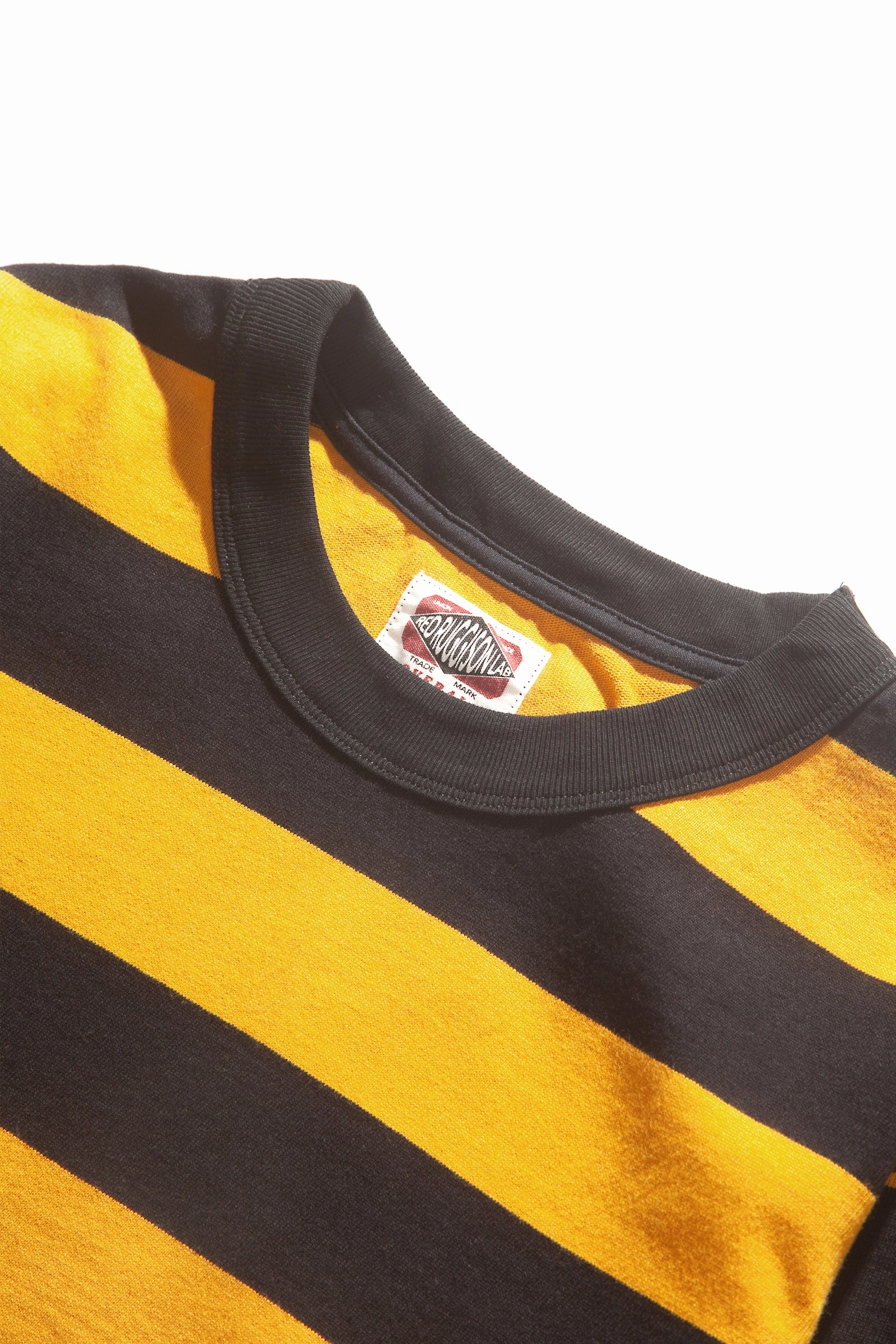 Cozy Wear Design V neck elegance Red Ruggison - Border Long Sleeve T-Shirt - Yellow/Black