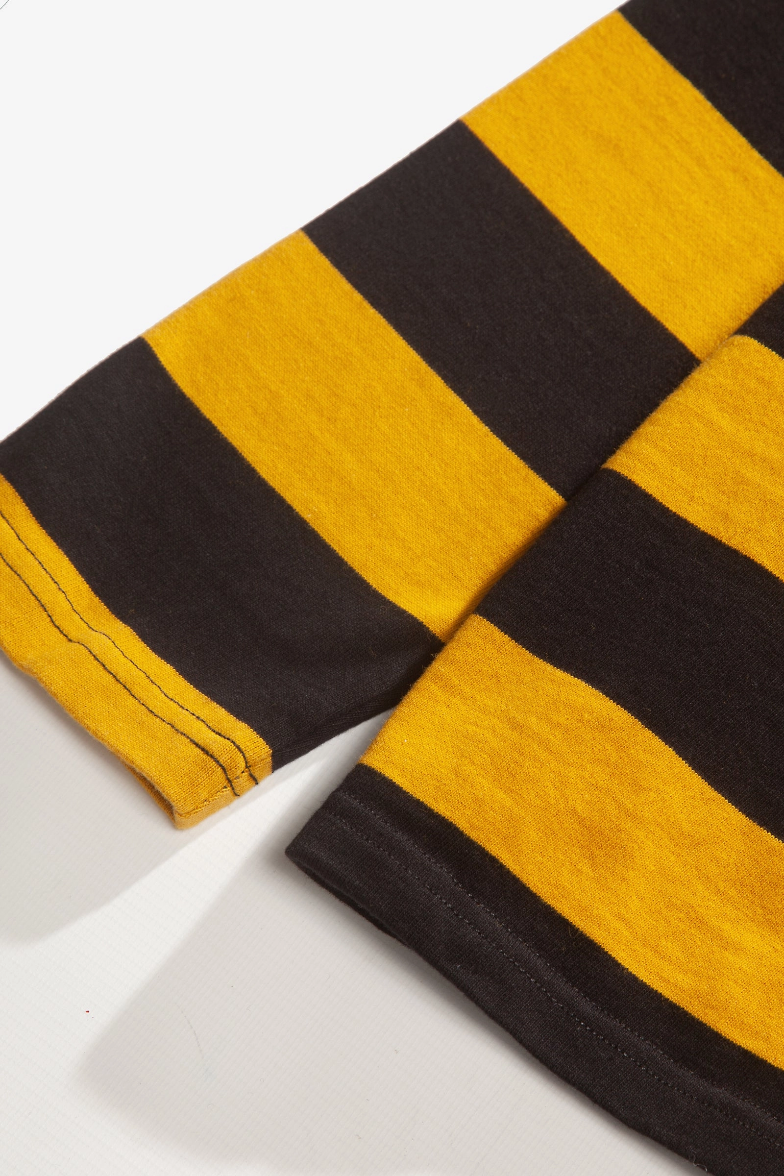 right size Red Ruggison - Border Long Sleeve T-Shirt - Yellow/Black