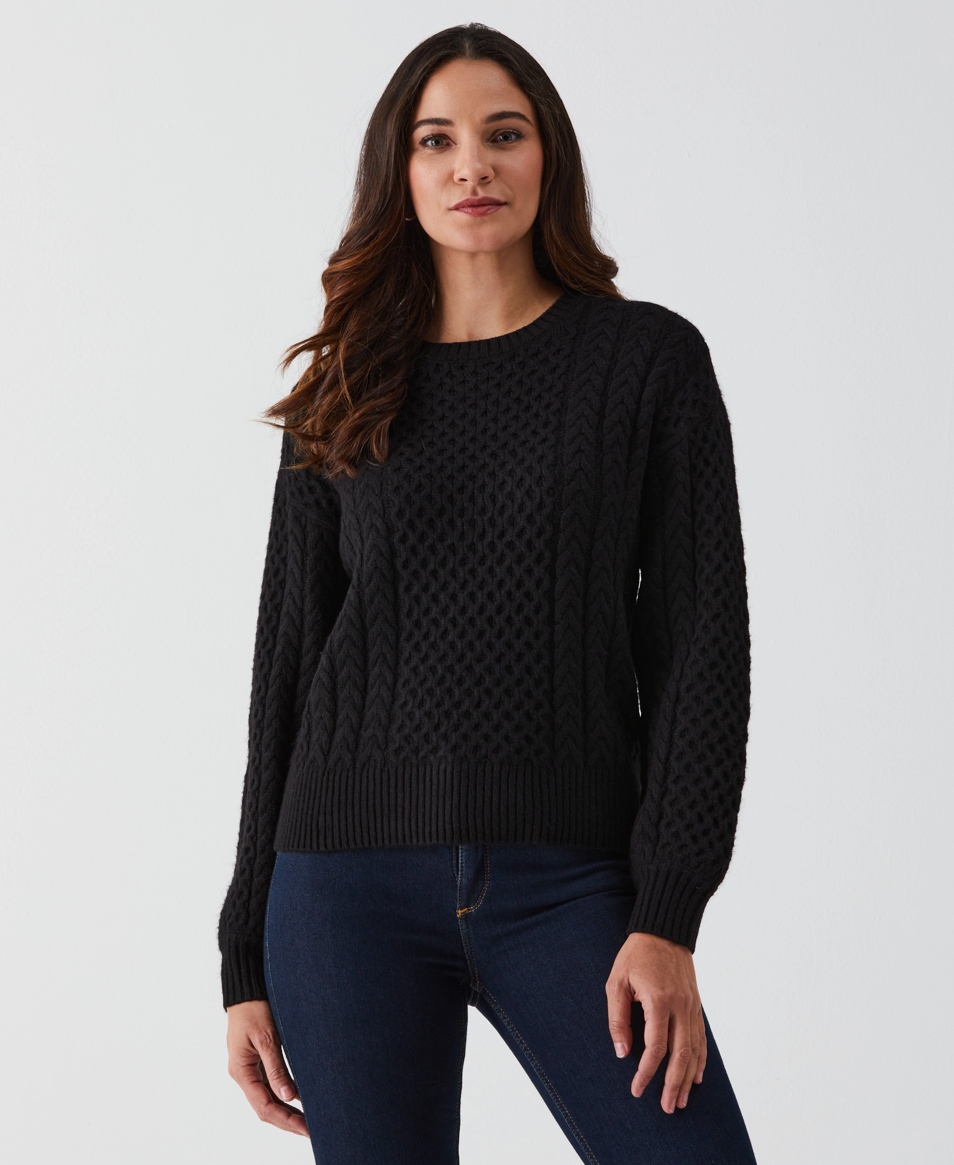 Relaxed Cable Knit Sweater Anti Snag Threadwork