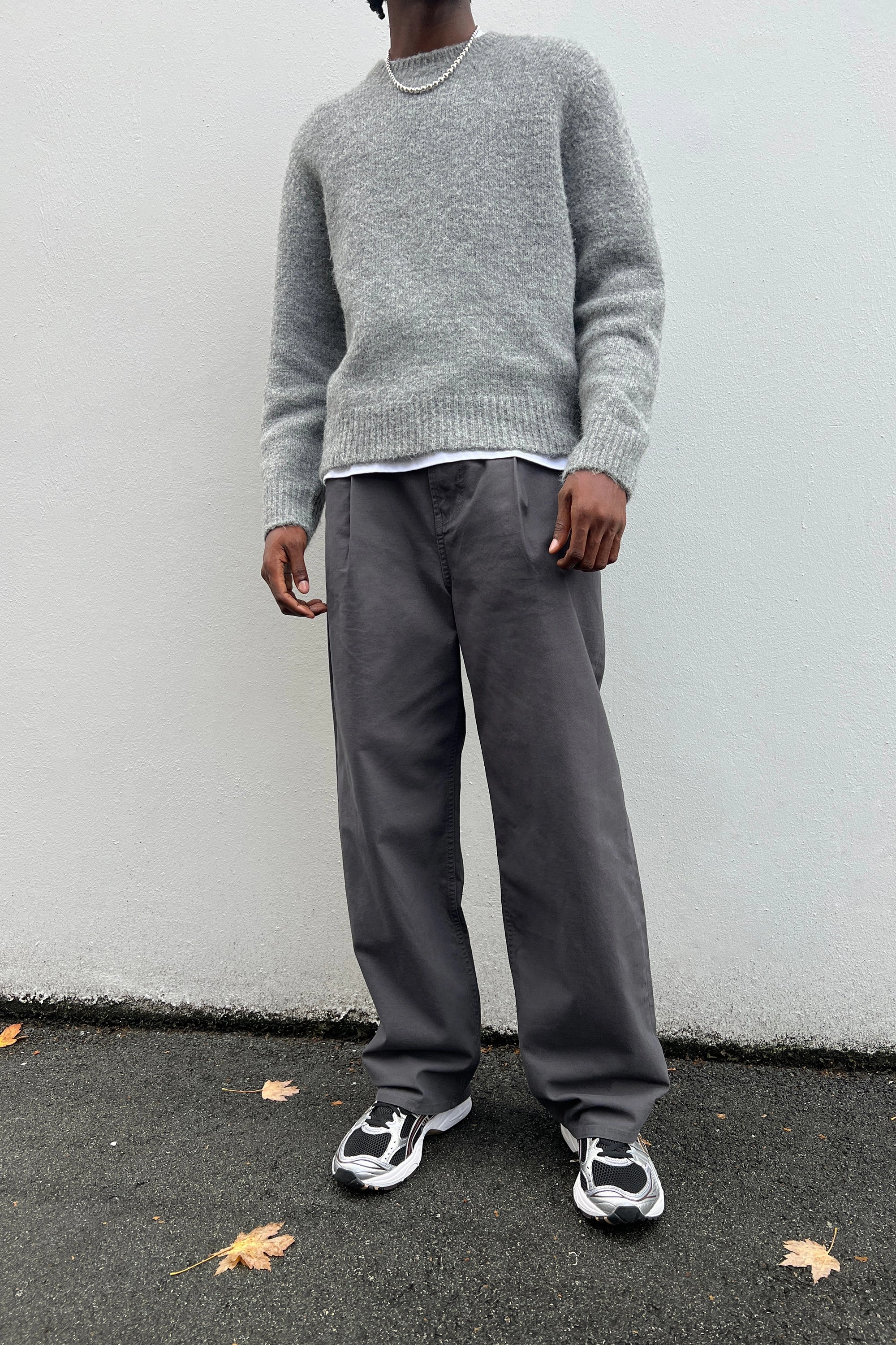 Comfort-First TWILL WIDE LEG PANT