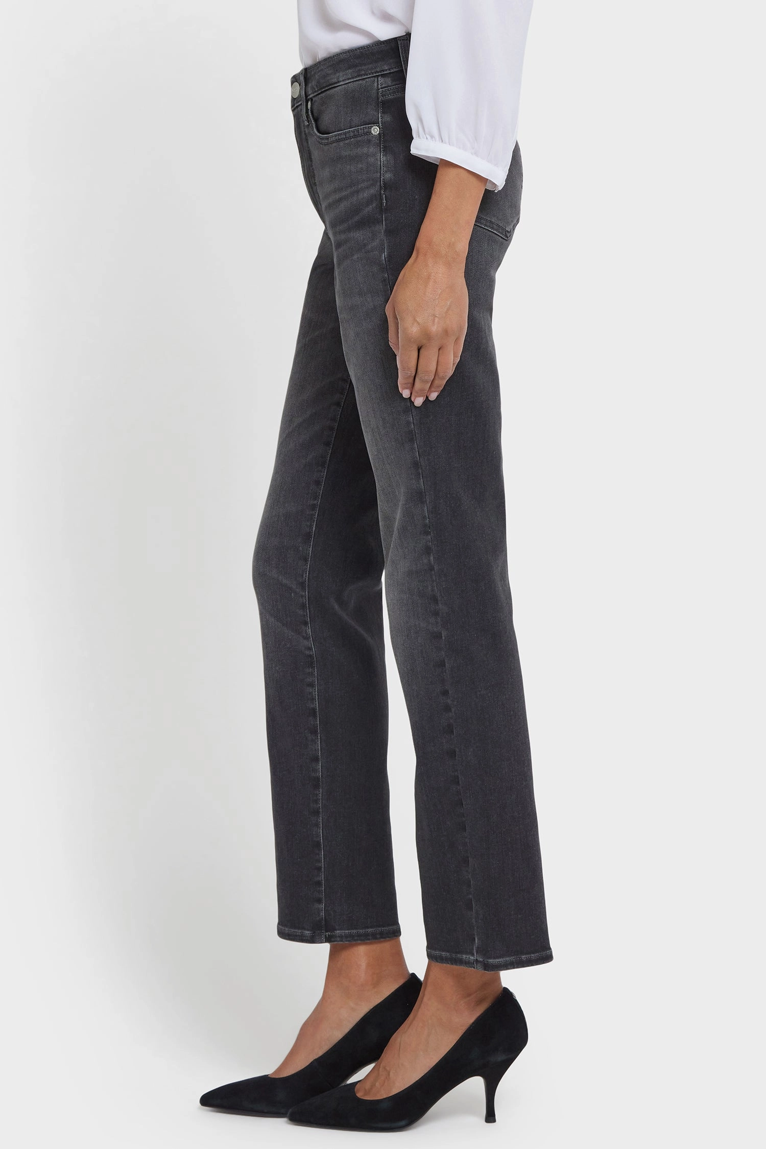 Sheri Slim Jeans In Petite - Gloomy Marais Weekend Style Outdoor Adventure Classic Wear Slim