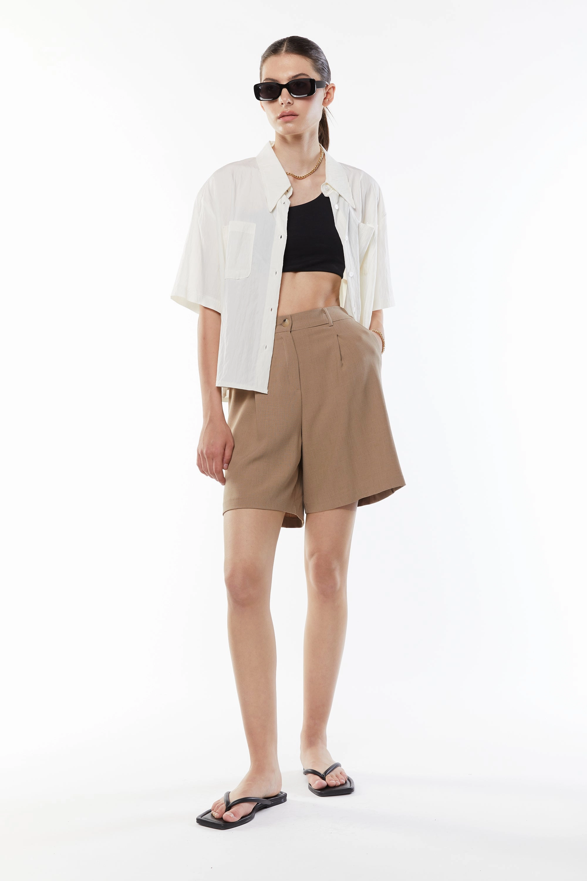 Budget - friendly SINGLE PLEAT SHORT