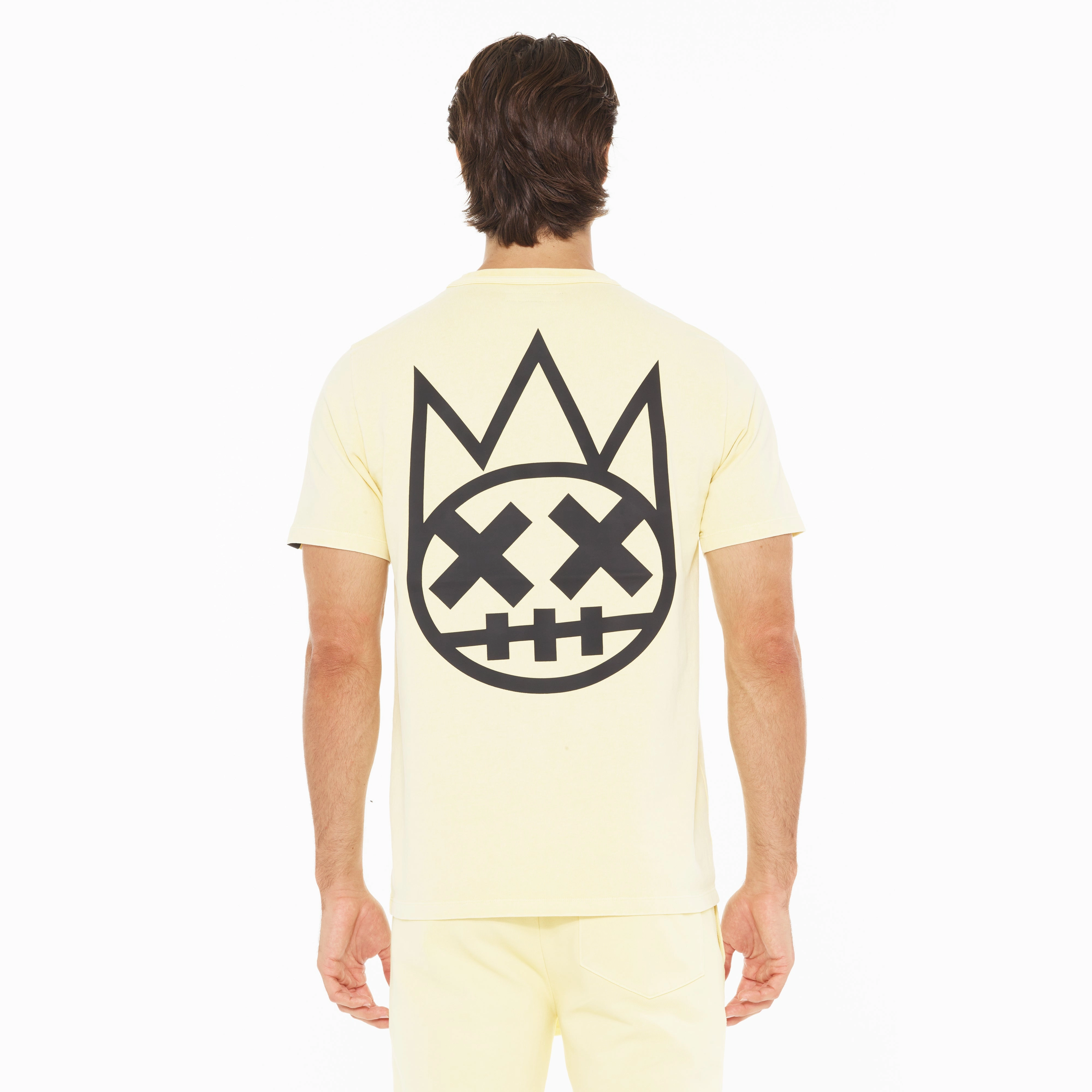 Smart Design Chilly Weather Style Cult's Heavyweight Short Sleeve Crew Neck Tee "Shimuchan" Logo in Banana