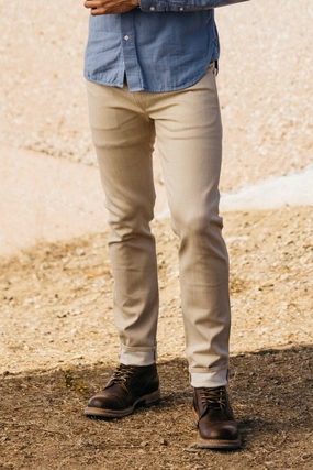 The Pen Slim - Beige Raw 10.5oz Selvedge Weekend Style Smooth Softened Seams