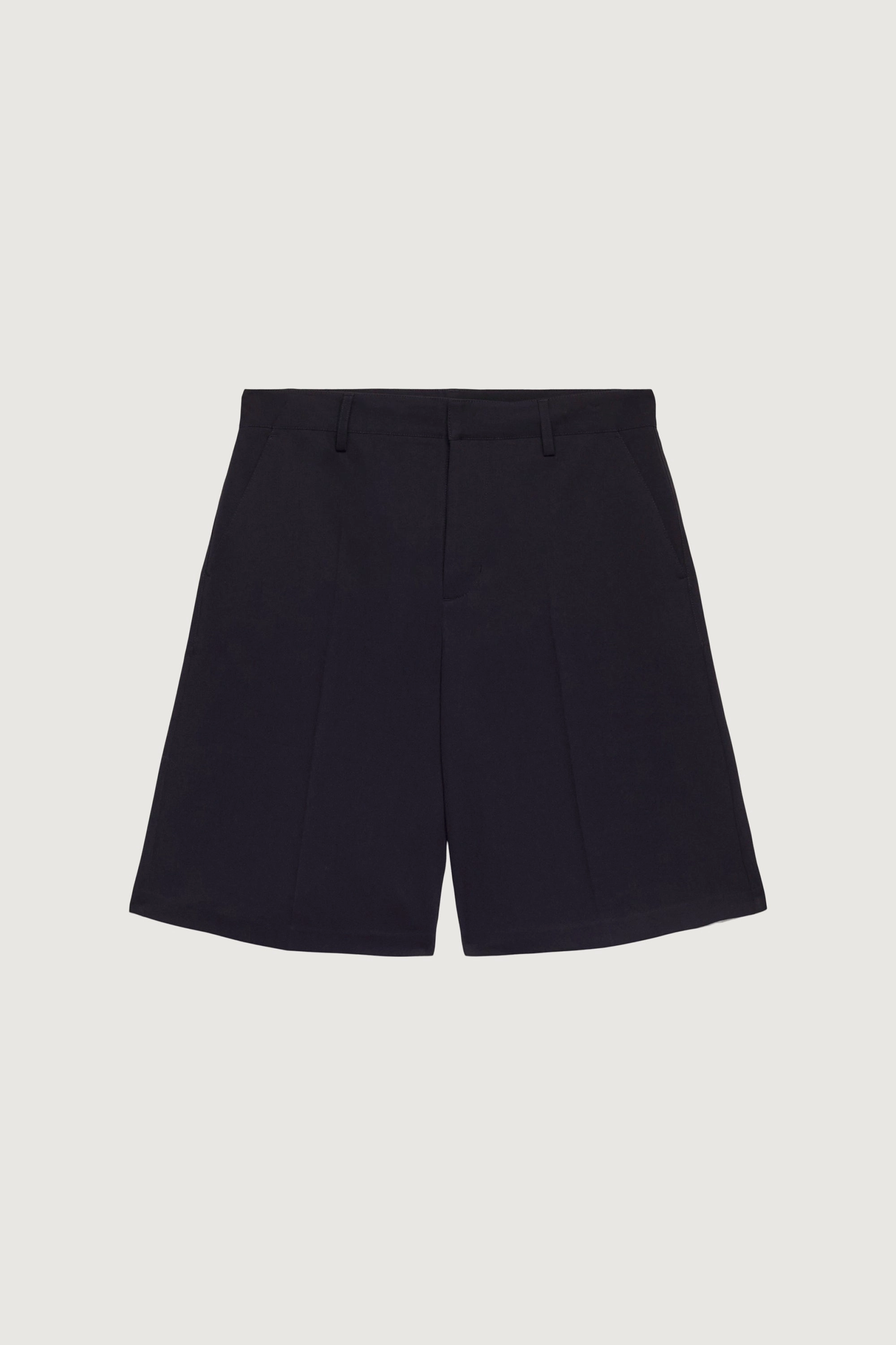 Sporty Design OVERSIZED TAILORED SUITING SHORT