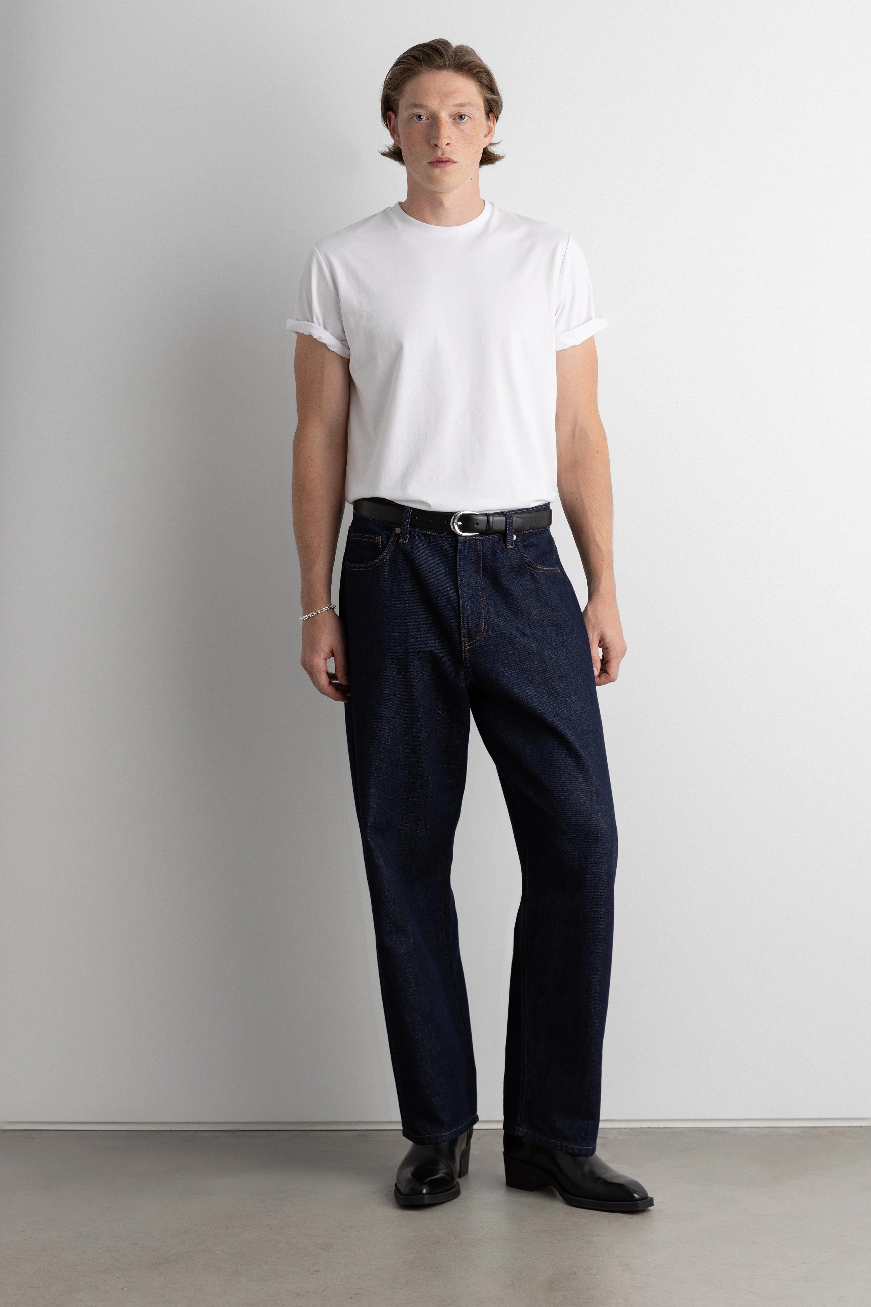 OVERSIZED SUPER WIDE LEG DENIM JEAN Relaxed Comfort Look Performance Design