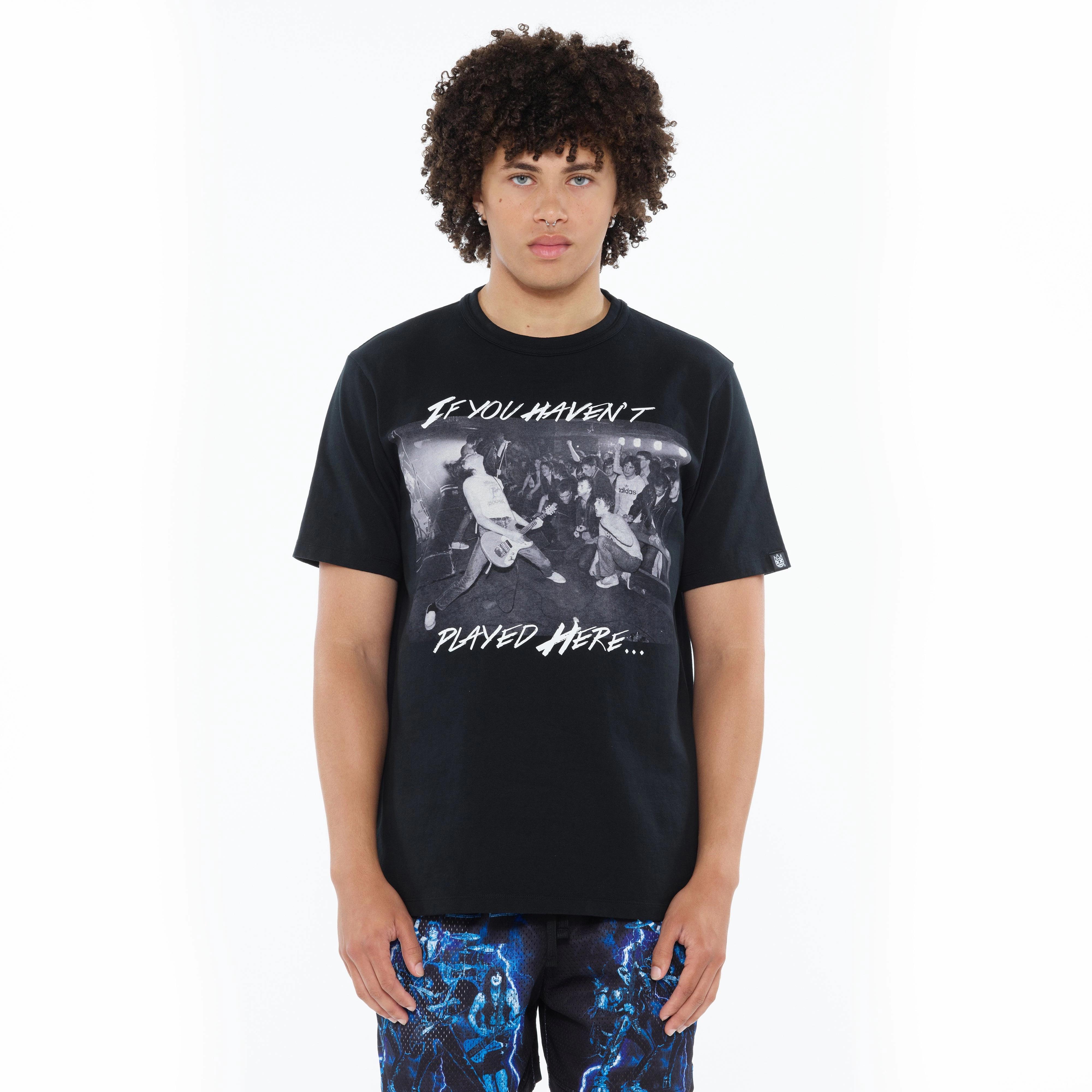 Cult's Heavyweight Short Sleeve Crew Neck Tee "Play Here" in Black Breathable Performance Fit Fashionable