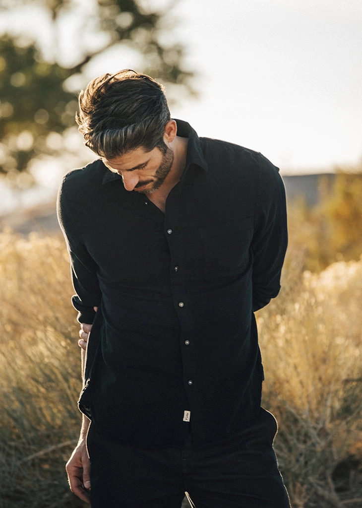 Minimal Look All-Weather Wear The Ripper Double Gauze Organic Cotton Shirt - Black