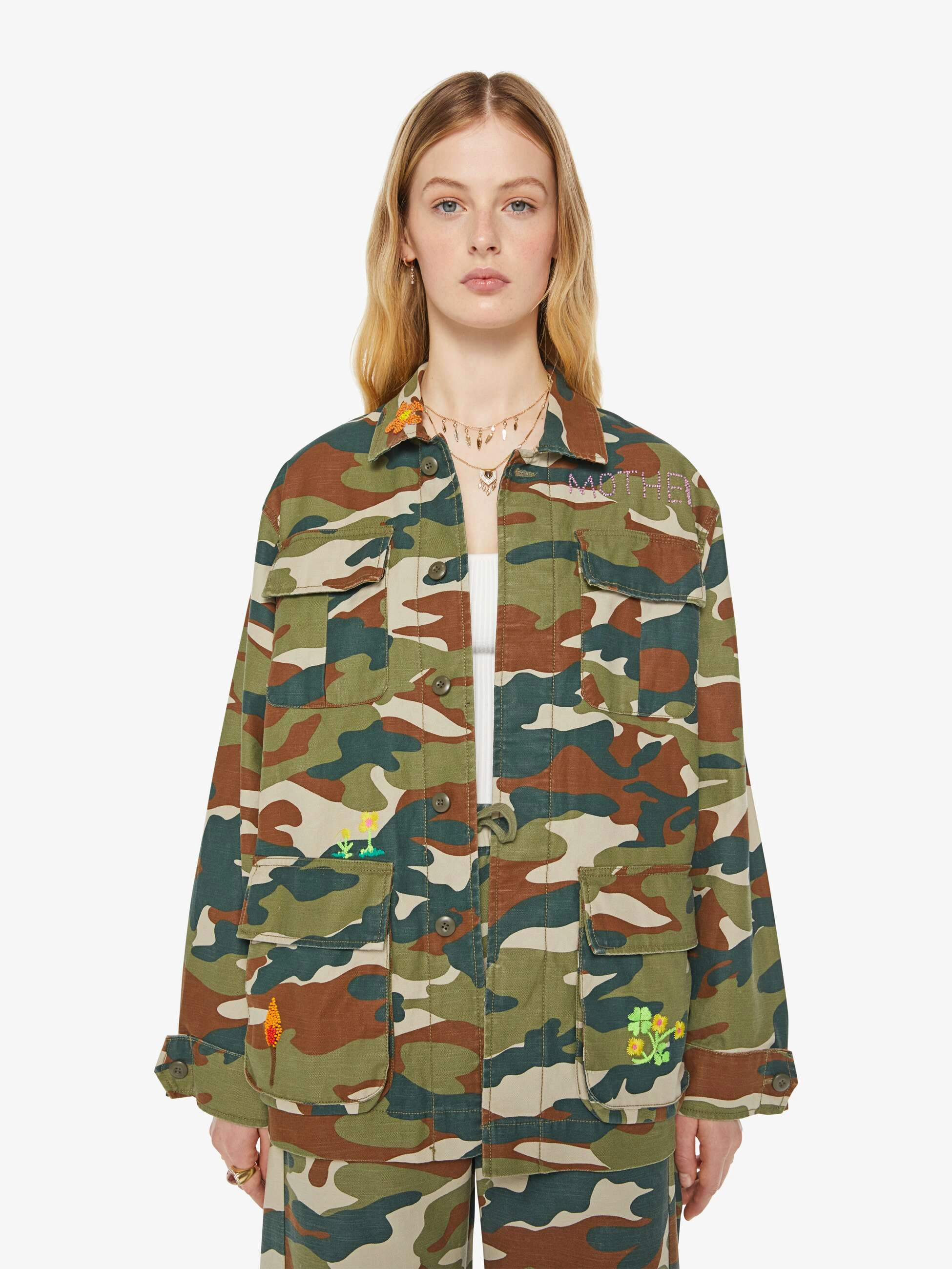 Convertible Features Magnetic Fasteners The Foxhole - Master Of Disguise