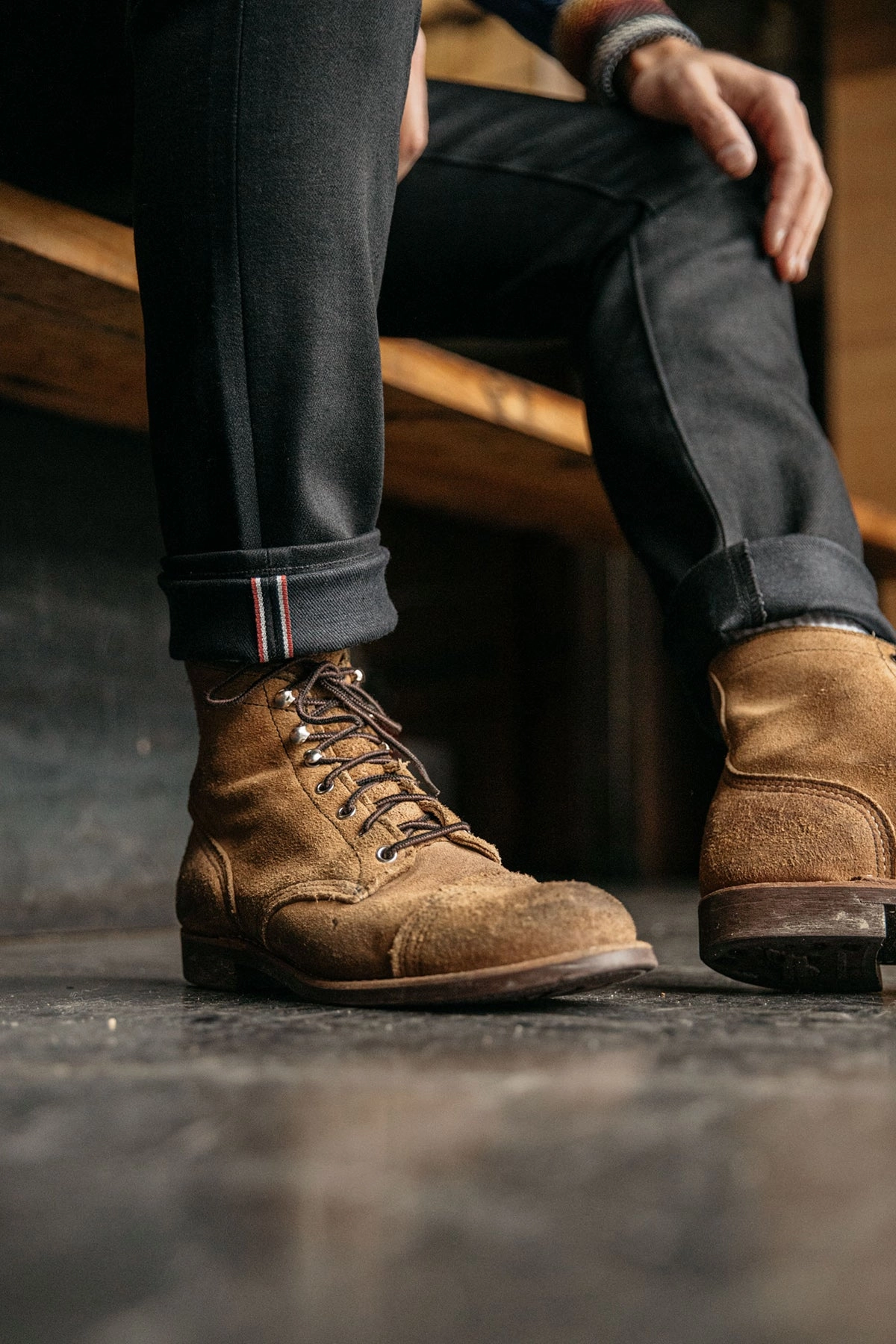 The Pen Slim - Black Raw 14oz Selvedge Quick Matchup Classic Cut