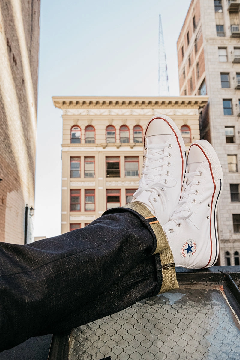 On The Go City Walk Comfy Weekend Getaway The Pen Slim etched - Green Tea Raw 13oz Selvedge