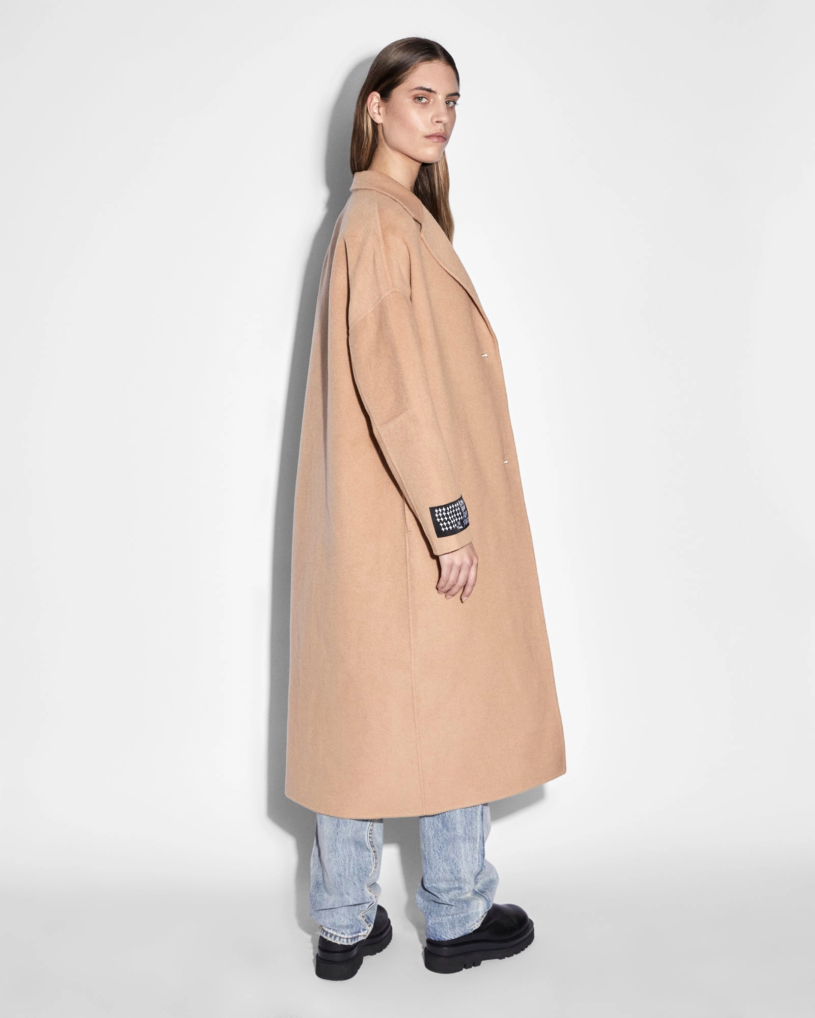 KAMILLE COAT LATTE Ultra Soft Brushed Interior WindproofDesign