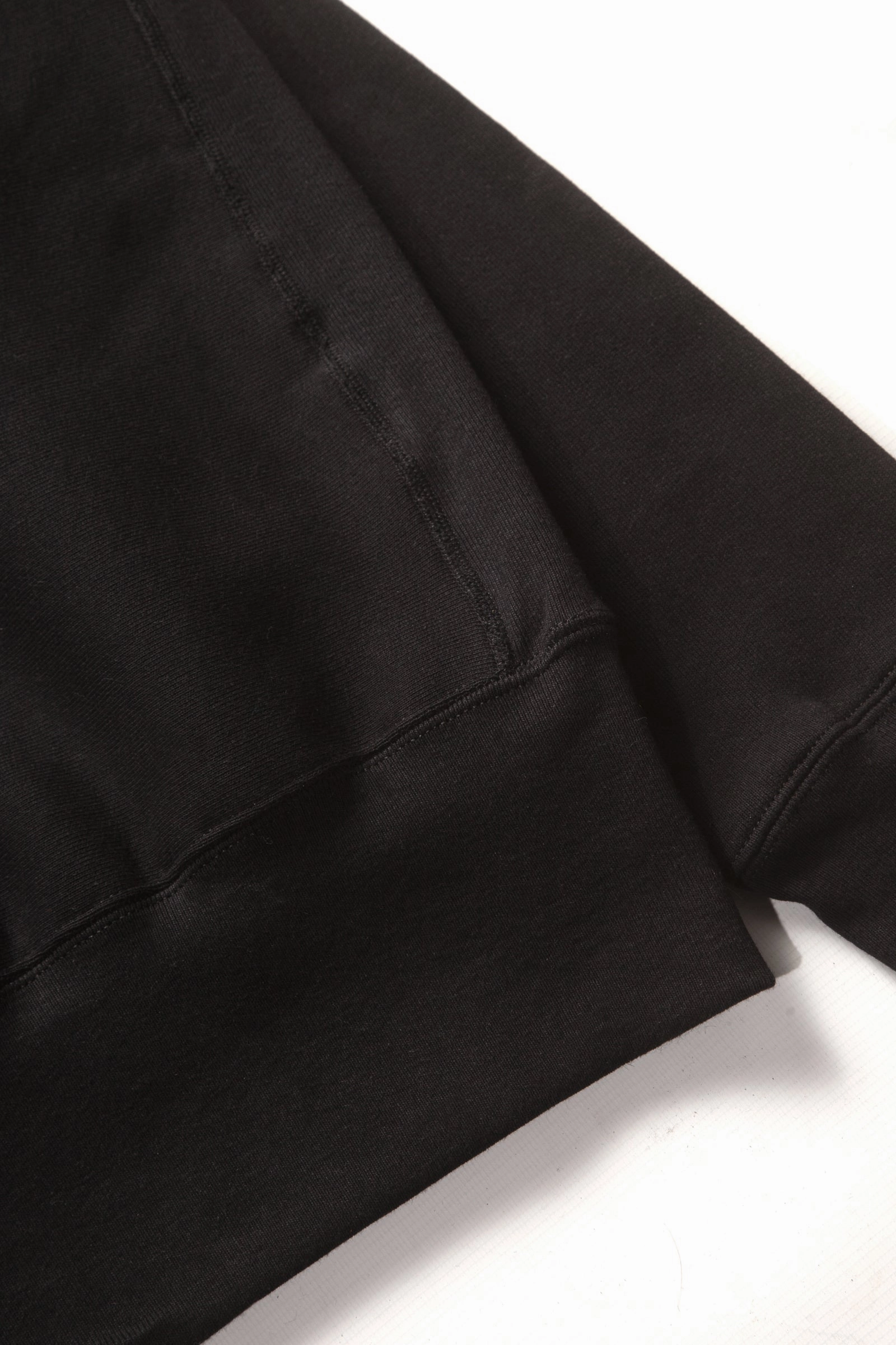 Functional Knit Cozy Wear Camber USA - 234 12oz Crewneck - Black