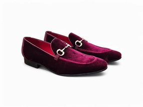 Supportive Design Velvet Buckle Loafer