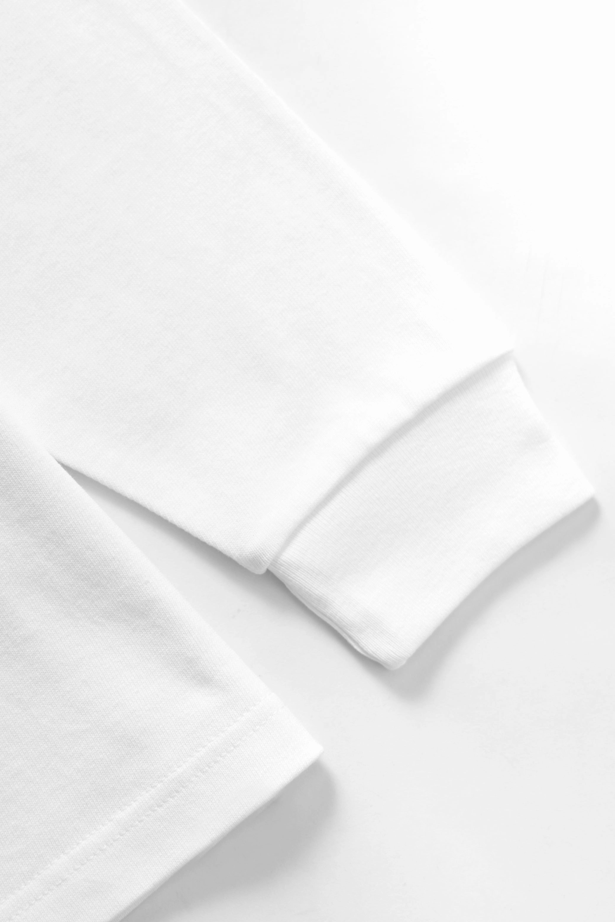 United Athle - 4422 9oz Magnum Weight Long Sleeve T-Shirt - White Minimalist Aesthetic