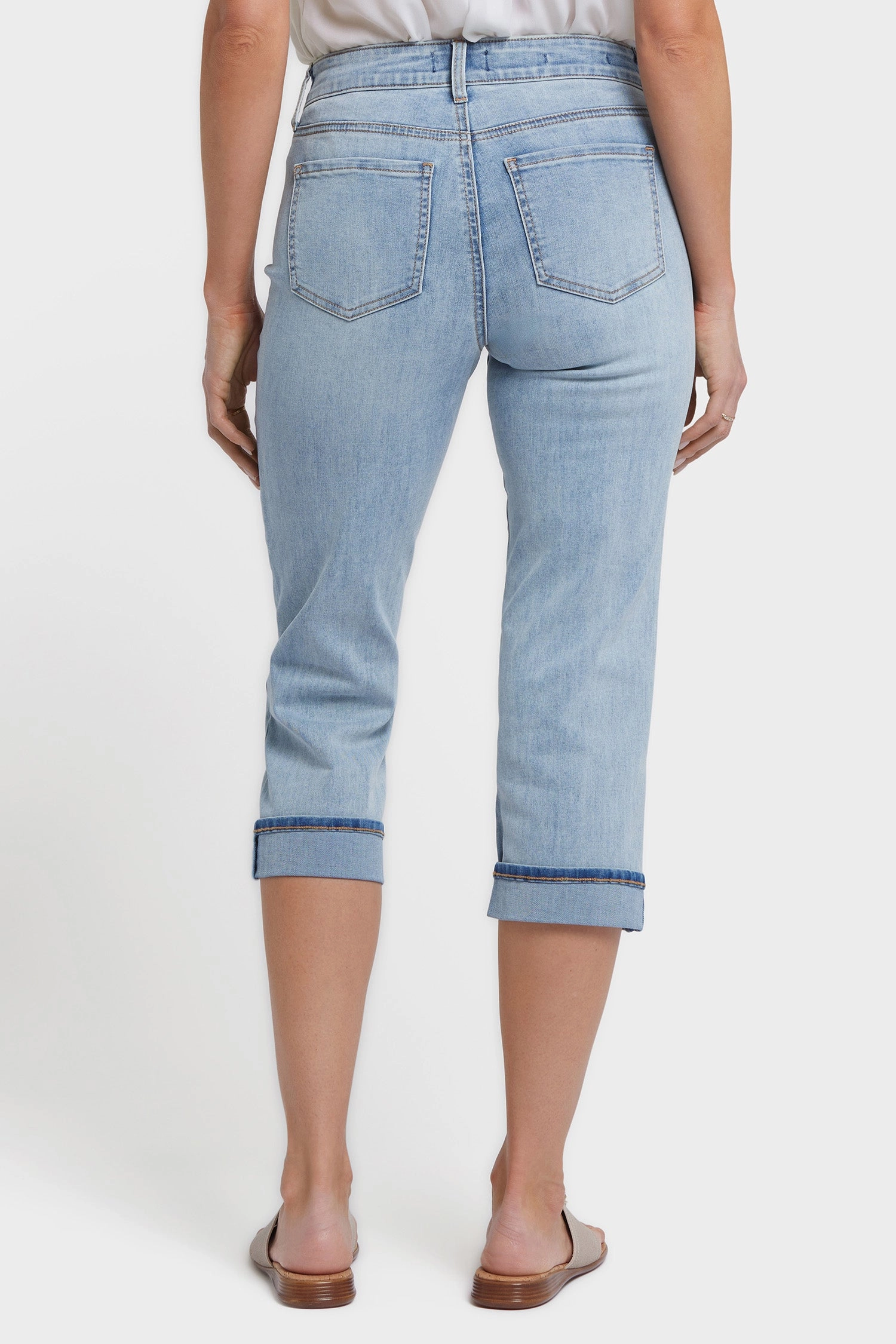 Marilyn Straight Crop Jeans In Petite - Santiago Sea Fashion Must-Have