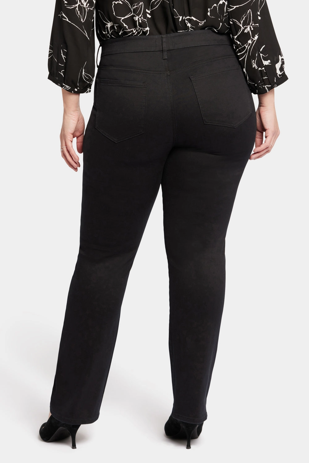Soft Core Street Smart Waist-Match? Marilyn Straight Jeans In Plus Size - Black