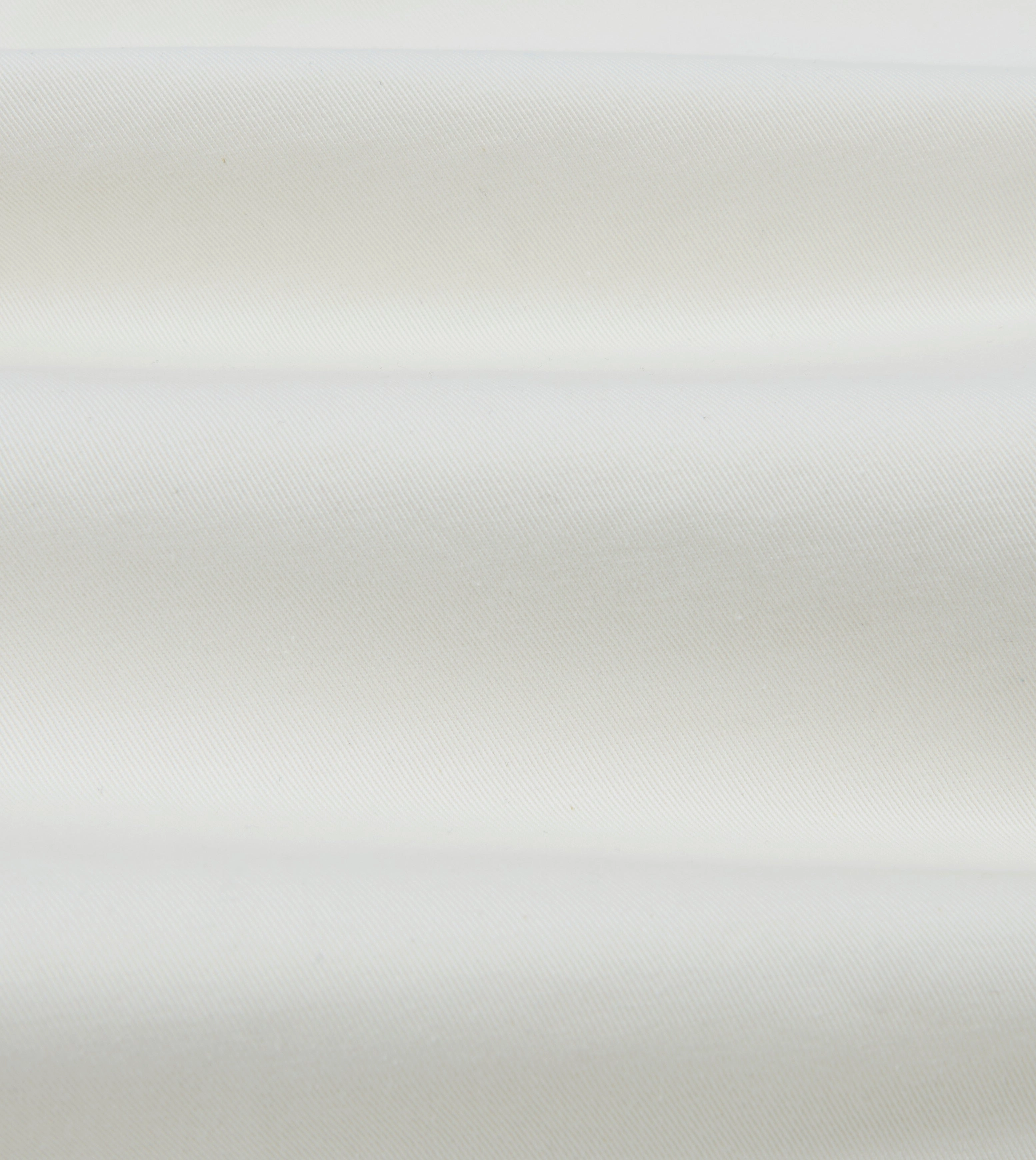 Chill Comfort Washed Ecru Cotton Twill Single-Pleat Shorts