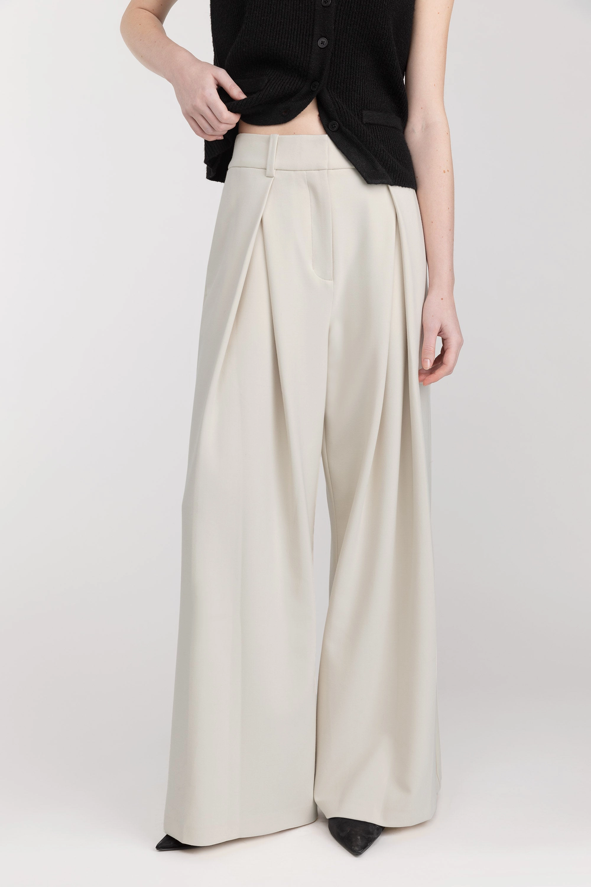 Performance Stretch WIDE LEG PANT WITH FRONT PLEAT