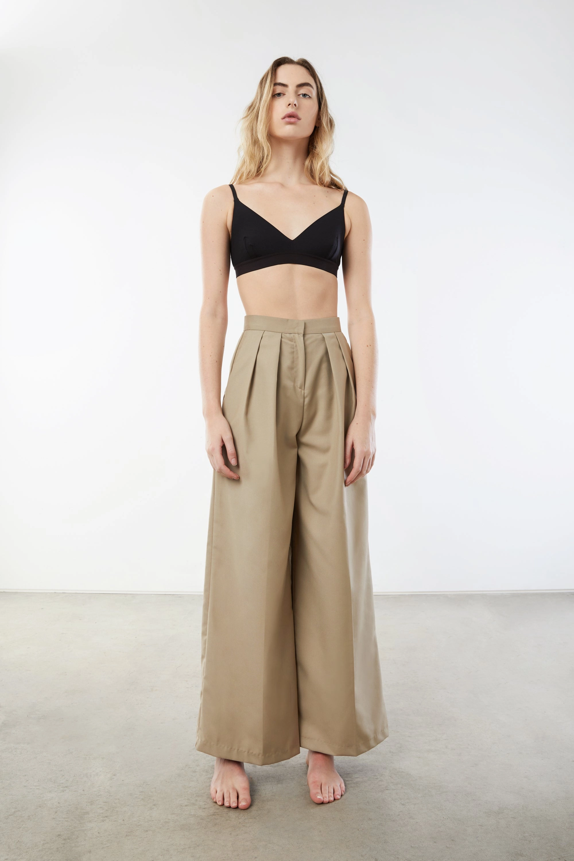 WIDE LEG PANT WITH PLEATS Perfect Comfort Sporty Touch